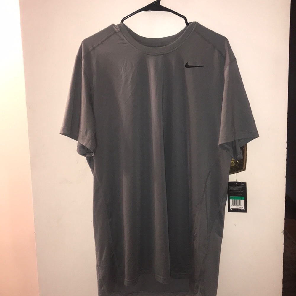 Dri-fit Nike shirt NEW!